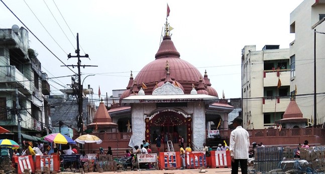 महाअष्टमीको अवसरमा गहवामाई शक्ति पीठमा भक्तजनहरूको&nbsp;भिड